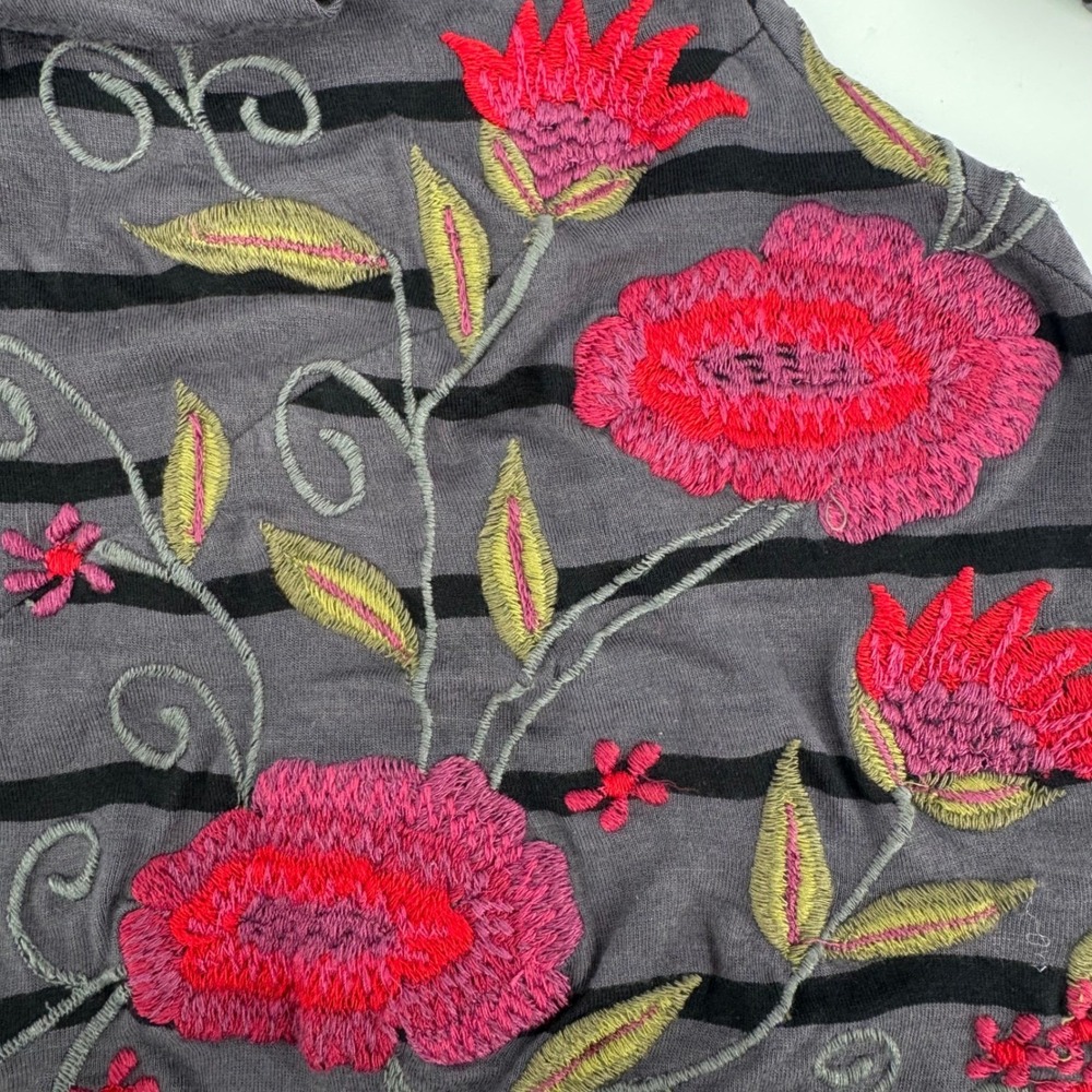 Caite Tunic Womens Plus 2XL Gray Striped Floral Embroidered Sharkbite V-Neck Top